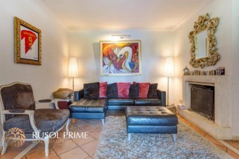 Villa zum Verkauf in Gava, Barcelona, Spanien 6 Schlafzimmer, 630 m2 Nr. 8892 - Foto 5