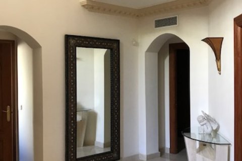 Villa zur Miete in Benahavis, Malaga, Spanien 5 Schlafzimmer, 800 m2 Nr. 3396 - Foto 15