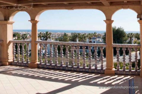 Villa zum Verkauf in Villamartin, Alicante, Spanien 5 Schlafzimmer, 642 m2 Nr. 9405 - Foto 12