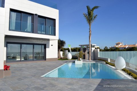 Villa zum Verkauf in Campoamor, Alicante, Spanien 4 Schlafzimmer, 193 m2 Nr. 9719 - Foto 1