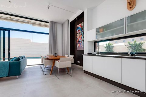 Villa zum Verkauf in Pilar de la Horadada, Alicante, Spanien 3 Schlafzimmer, 118 m2 Nr. 9467 - Foto 3