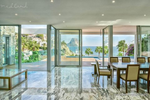 Villa zum Verkauf in Calpe, Alicante, Spanien 3 Schlafzimmer, 600 m2 Nr. 9404 - Foto 2