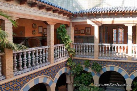 Villa zum Verkauf in Villamartin, Alicante, Spanien 5 Schlafzimmer, 642 m2 Nr. 9405 - Foto 6