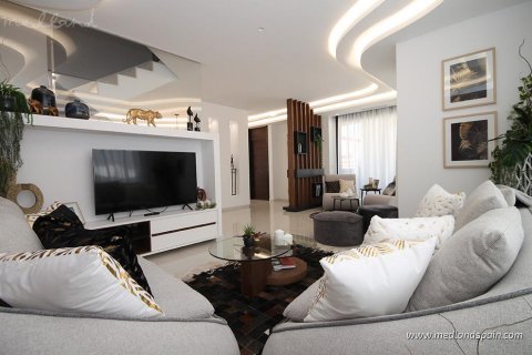 Villa zum Verkauf in Torrevieja, Alicante, Spanien 3 Schlafzimmer, 139 m2 Nr. 9269 - Foto 2