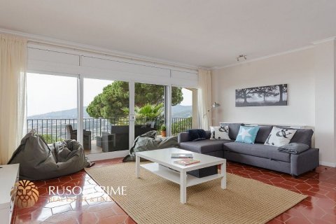 Villa zum Verkauf in Cabrils, Barcelona, Spanien 6 Schlafzimmer, 690 m2 Nr. 8841 - Foto 14