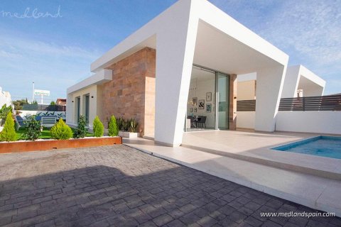 Villa zum Verkauf in Torrevieja, Alicante, Spanien 3 Schlafzimmer, 94 m2 Nr. 9129 - Foto 2