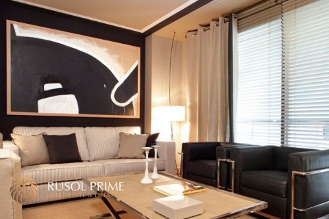 Wohnung zum Verkauf in Barcelona, Spanien 1 Schlafzimmer, 60 m2 Nr. 8703 - Foto 2
