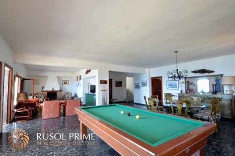 Villa zum Verkauf in Orihuela, Alicante, Spanien 6 Schlafzimmer, 600 m2 Nr. 11452 - Foto 3