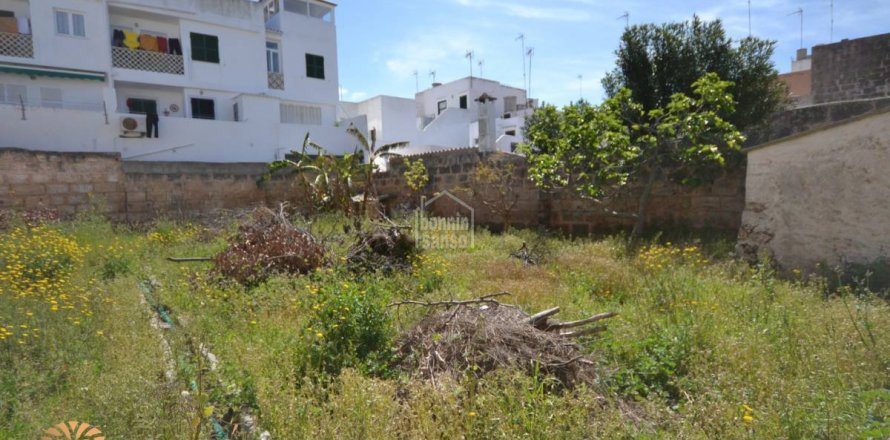 Townhouse in Ciutadella De Menorca, Menorca, Spanien 2 Schlafzimmer, 100 m2 Nr. 10675