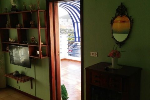 Penthäuser zum Verkauf in Los Cristianos, Tenerife, Spanien 1 Schlafzimmer, 80 m2 Nr. 18343 - Foto 17