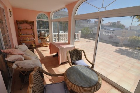 Villa zum Verkauf in Callao Salvaje, Tenerife, Spanien 4 Schlafzimmer, 180 m2 Nr. 18381 - Foto 8