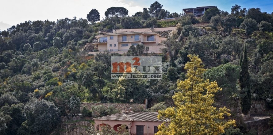 Villa in Platja D'aro, Girona, Spanien 3 Schlafzimmer, 295 m2 Nr. 16740