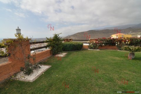 Villa zum Verkauf in Torviscas, Tenerife, Spanien 3 Schlafzimmer, 400 m2 Nr. 18327 - Foto 12