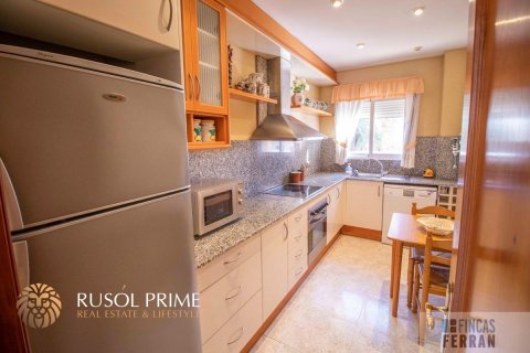 House zum Verkauf Coma-Ruga, Tarragona, Spanien 4 Schlafzimmer, 220 m2 Nr. 11587 - Foto 2