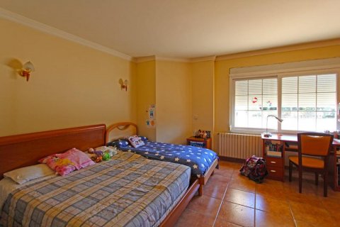 Villa zum Verkauf in Santa Ponsa, Mallorca, Spanien 5 Schlafzimmer, 300 m2 Nr. 18448 - Foto 4