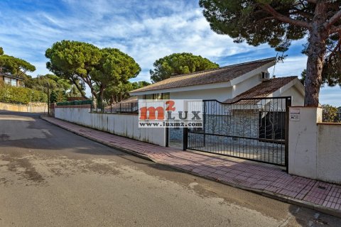 Villa zum Verkauf in Sant Antoni de Calonge, Girona, Spanien 5 Schlafzimmer, 355 m2 Nr. 16734 - Foto 2