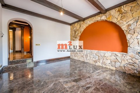 Villa zum Verkauf in Blanes, Girona, Spanien 4 Schlafzimmer, 408 m2 Nr. 16720 - Foto 21