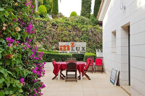 Villa zum Verkauf in Lloret de Mar, Girona, Spanien 3 Schlafzimmer, 369 m2 Nr. 16687 - Foto 25