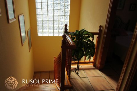 House zum Verkauf Coma-Ruga, Tarragona, Spanien 4 Schlafzimmer, 220 m2 Nr. 11648 - Foto 10