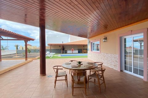 Villa zum Verkauf in Torviscas, Tenerife, Spanien 4 Schlafzimmer, 246 m2 Nr. 18410 - Foto 8