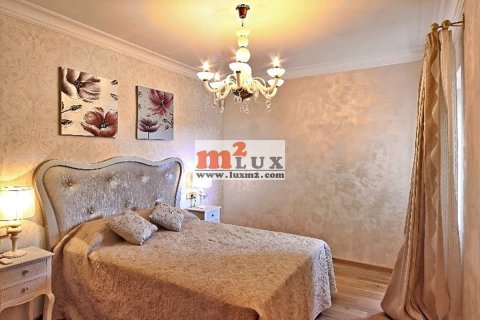 Villa zum Verkauf in Blanes, Girona, Spanien 4 Schlafzimmer, 334 m2 Nr. 16690 - Foto 13