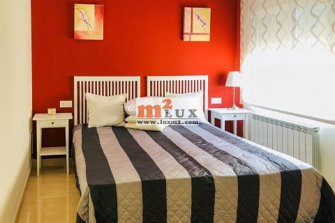 Villa zum Verkauf in Lloret de Mar, Girona, Spanien 4 Schlafzimmer, 224 m2 Nr. 16742 - Foto 16