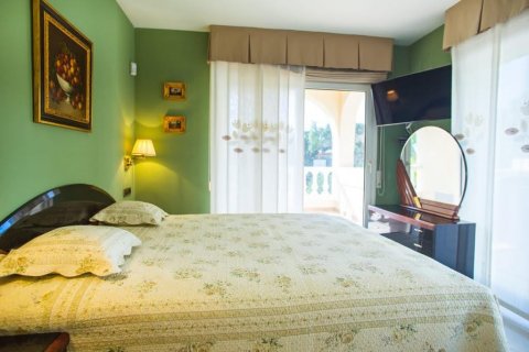 Villa zum Verkauf in Blanes, Girona, Spanien 4 Schlafzimmer, 455 m2 Nr. 16179 - Foto 10