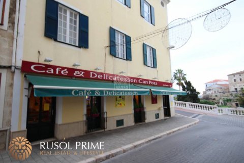 Gewerbeimmobilien zum Verkauf in Mahon, Menorca, Spanien 8 Schlafzimmer, 398 m2 Nr. 11174 - Foto 7