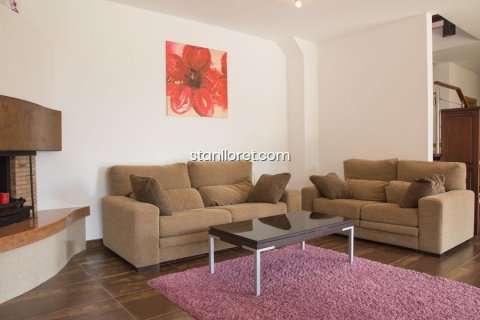 Villa zum Verkauf in Lloret de Mar, Girona, Spanien 4 Schlafzimmer, 223 m2 Nr. 21181 - Foto 9