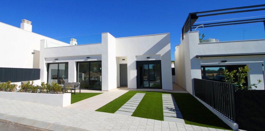 Villa in Pilar de la Horadada, Alicante, Spanien 2 Schlafzimmer, 79 m2 Nr. 19230