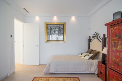 Villa zum Verkauf in Marbella, Malaga, Spanien 7 Schlafzimmer, 1000 m2 Nr. 21155 - Foto 20