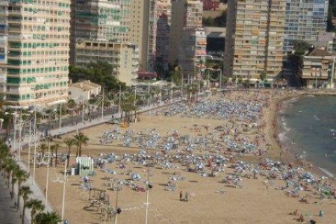 Wohnung zum Verkauf in Benidorm, Alicante, Spanien 2 Schlafzimmer, 135 m2 Nr. 25091 - Foto 2