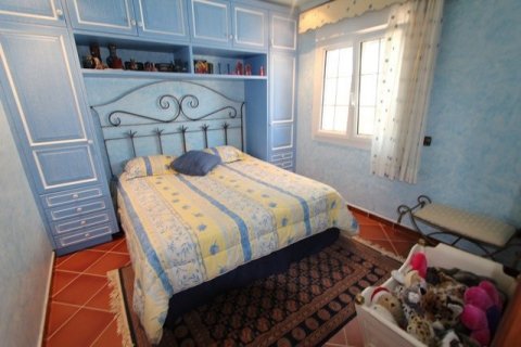 Villa zum Verkauf in Calpe, Alicante, Spanien 4 Schlafzimmer, 635 m2 Nr. 24946 - Foto 19