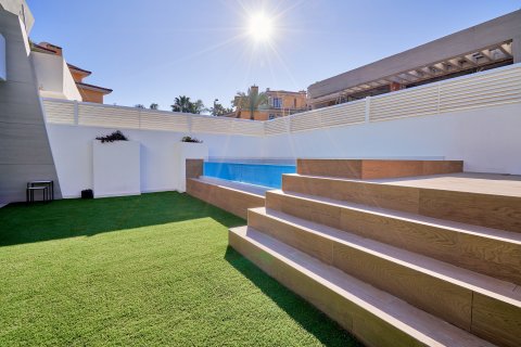Villa zum Verkauf in Marbella, Malaga, Spanien 3 Schlafzimmer, 437 m2 Nr. 21038 - Foto 19