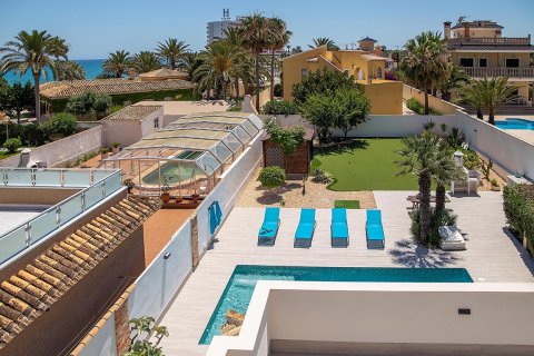 Villa zum Verkauf in Playa Flamenca II, Alicante, Spanien 4 Schlafzimmer, 150 m2 Nr. 19346 - Foto 3