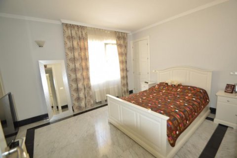 Villa zum Verkauf in Marbella, Malaga, Spanien 6 Schlafzimmer, 2644 m2 Nr. 20910 - Foto 10