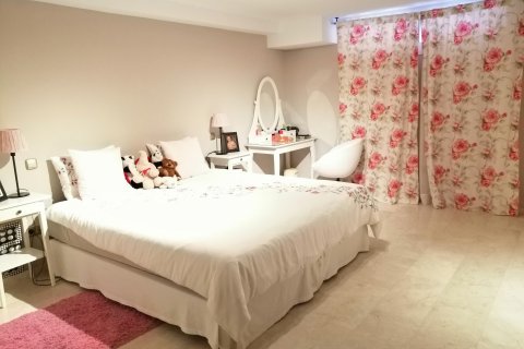 Villa zum Verkauf in Marbella, Malaga, Spanien 6 Schlafzimmer, 473 m2 Nr. 20906 - Foto 12