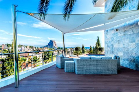 Villa zum Verkauf in Calpe, Alicante, Spanien 4 Schlafzimmer, 440 m2 Nr. 24943 - Foto 3