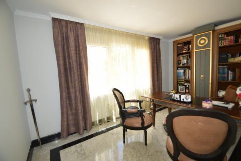 Villa zum Verkauf in Marbella, Malaga, Spanien 6 Schlafzimmer, 2644 m2 Nr. 20910 - Foto 11