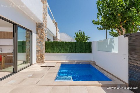 Villa zum Verkauf in Pilar de la Horadada, Alicante, Spanien 2 Schlafzimmer, 74 m2 Nr. 9089 - Foto 2
