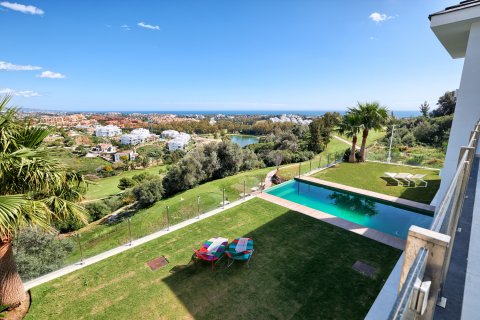 Villa zum Verkauf in Benahavis, Malaga, Spanien 4 Schlafzimmer, 380 m2 Nr. 21092 - Foto 10