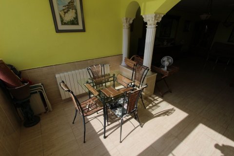 Villa zum Verkauf in Calpe, Alicante, Spanien 7 Schlafzimmer, 300 m2 Nr. 25141 - Foto 23