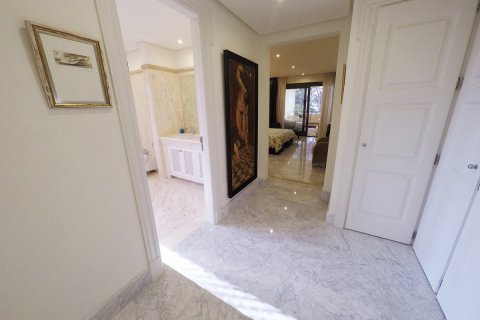 Wohnung zum Verkauf in Marbella, Malaga, Spanien 3 Schlafzimmer, 250 m2 Nr. 20856 - Foto 13