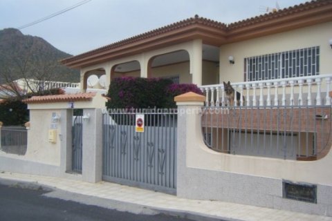 Villa zum Verkauf Valle de San Lorenzo, Tenerife, Spanien 3 Schlafzimmer, 257 m2 Nr. 24288 - Foto 15