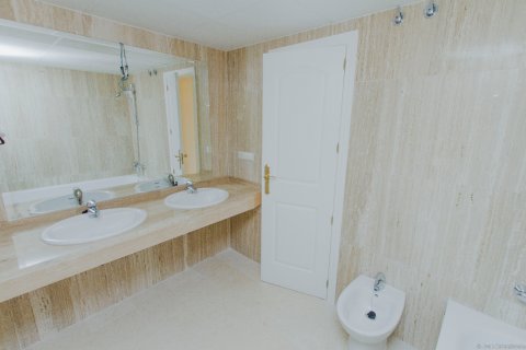Wohnung zum Verkauf Marbella, Malaga, Spanien 2 Schlafzimmer, 118 m2 Nr. 21099 - Foto 27