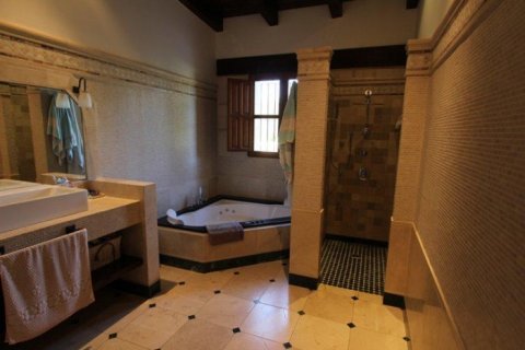 Villa zum Verkauf in Alcalali, Alicante, Spanien 5 Schlafzimmer,  Nr. 24894 - Foto 8