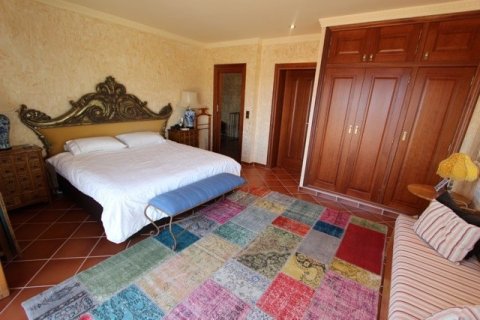 Villa zum Verkauf in Calpe, Alicante, Spanien 4 Schlafzimmer, 635 m2 Nr. 24946 - Foto 21