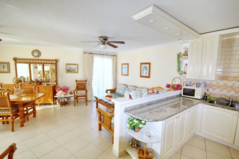 Penthäuser zum Verkauf in Los Cristianos, Tenerife, Spanien 3 Schlafzimmer, 159 m2 Nr. 24536 - Foto 15