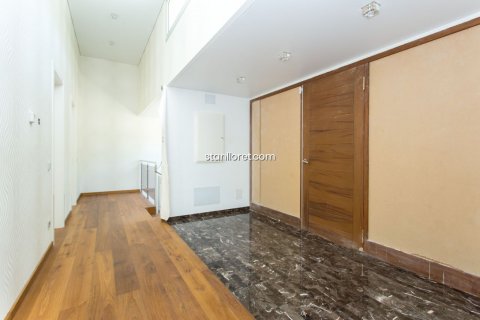 Villa zum Verkauf in Cabrera de Mar, Barcelona, Spanien 4 Schlafzimmer, 456 m2 Nr. 21186 - Foto 23