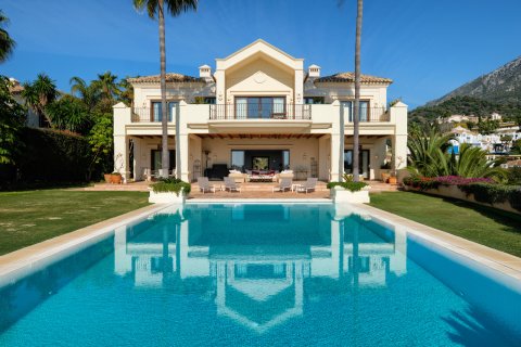 Villa zum Verkauf in Marbella, Malaga, Spanien 5 Schlafzimmer, 1022 m2 Nr. 21134 - Foto 1